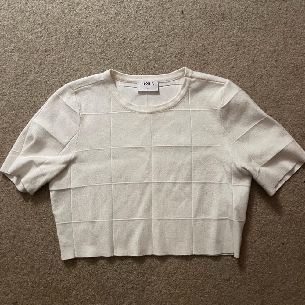 Storia Ivory Grid Pattern Crop Top